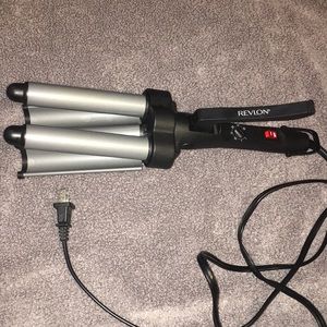 Revlon three barrel hair crimper